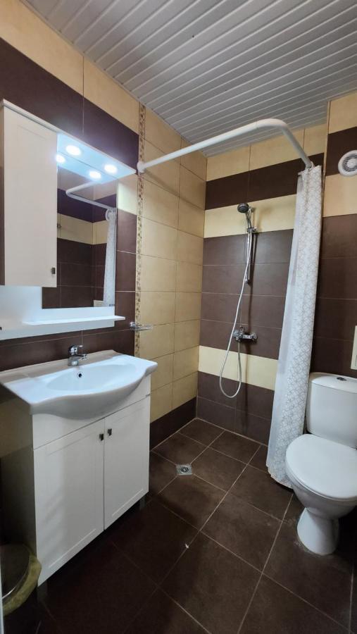 סבטי ולאס Nushev Hotel מראה חיצוני תמונה